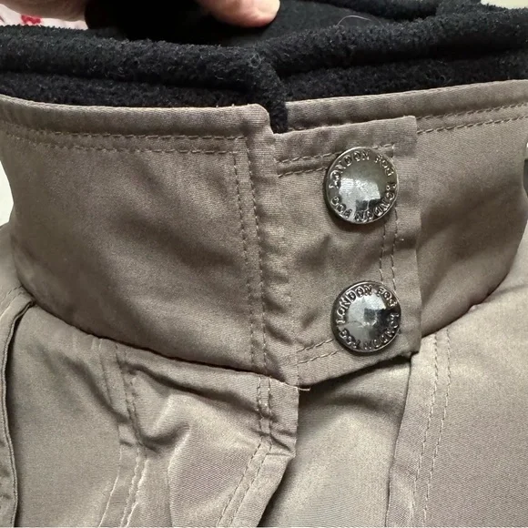 London Fog Khaki Insulated Detatchable Hood Rain Jacket. Size M - Picture 3 of 12